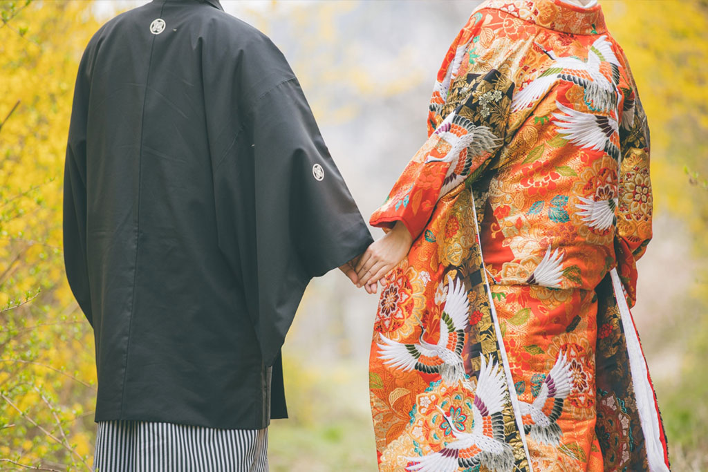 後輩への結婚祝いに人気のプレゼント10選|伝統工芸などセンスが良いと喜ばれるギフトをご紹介