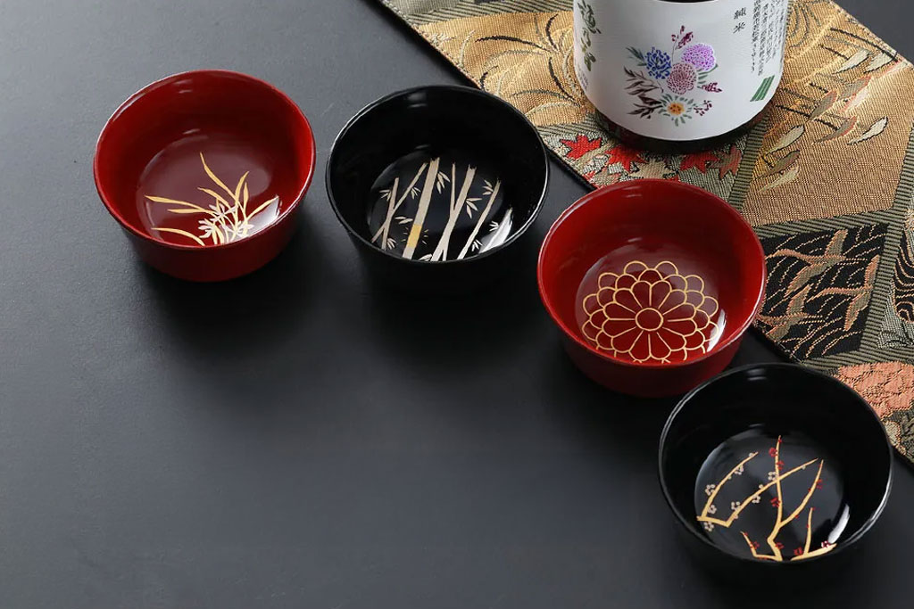 四君子（しくんし）とは？中国に由来するおめでたい吉祥文様の意味をご