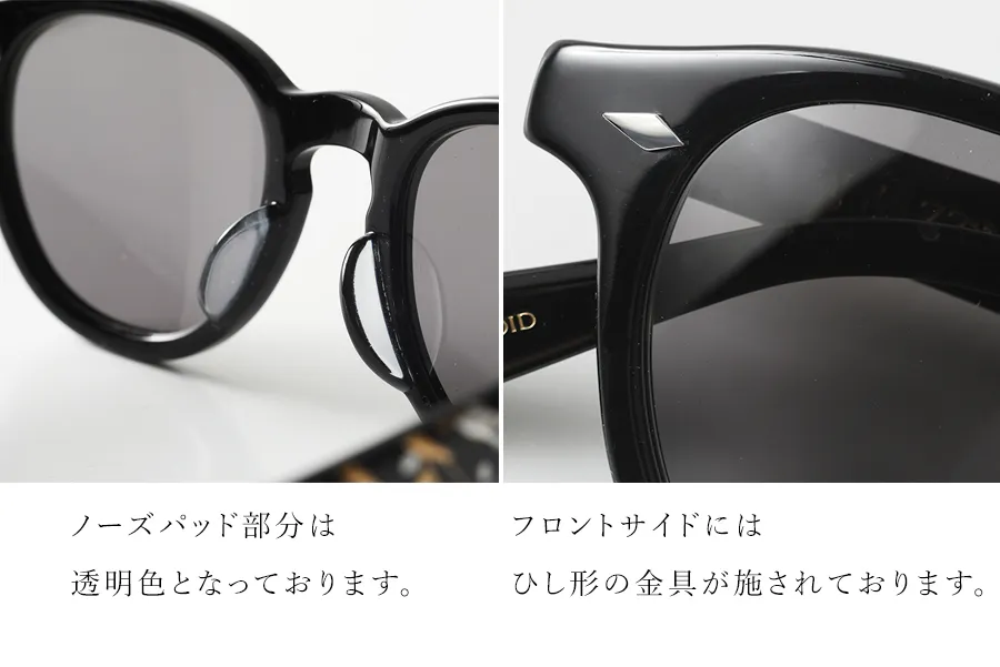 ノーズパッド部分は透明色となっております。フロントサイドにはひし形の金具が施されております。