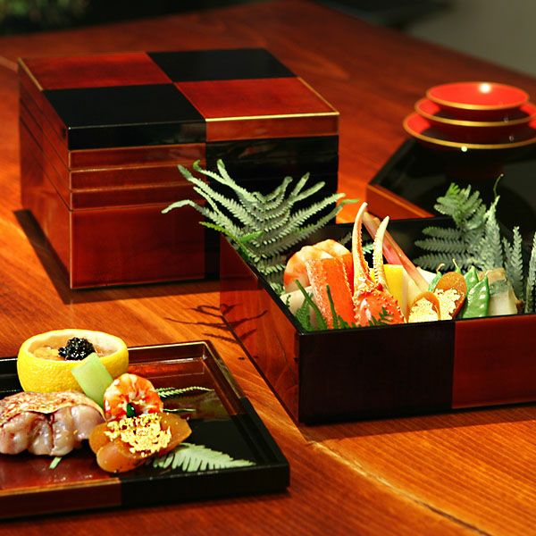 大切な娘の結婚祝いには伝統の器を。親から贈るプレゼントおすすめ10選