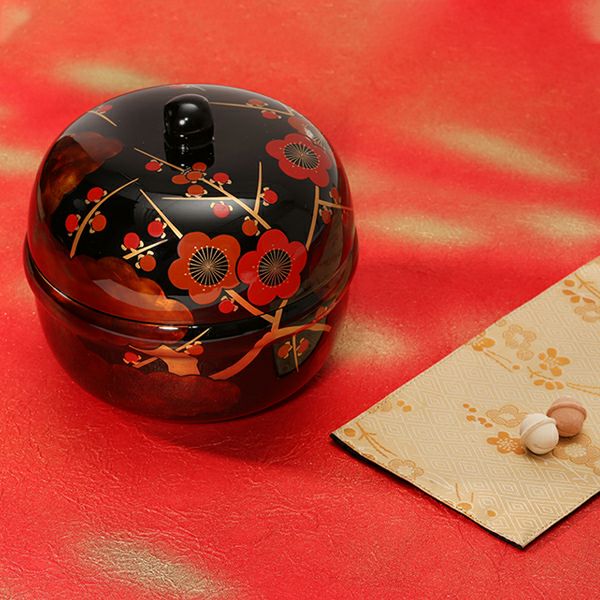宮内庁御用達 漆器 山田平安堂】丸菓子器 枝梅蒔絵 | 漆器 山田平安堂